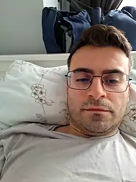 Obstacless online show from February 6, 6:32 am