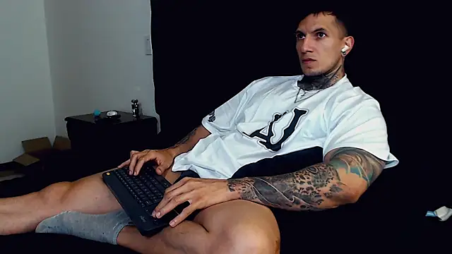 Shane Clay online show from September 25, 9:46 pm