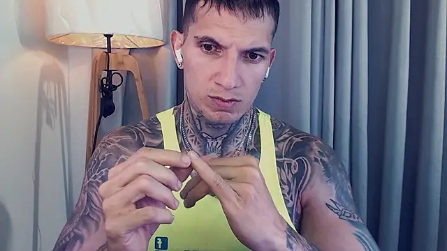 Shane Clay online show from September 19, 10:31 pm