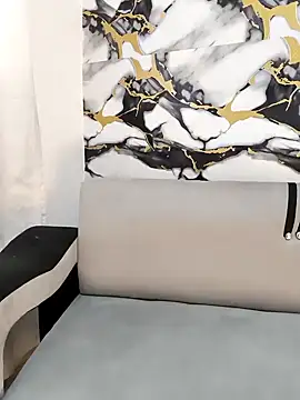 Hiroshi Shen online show from November 27, 11:25 am