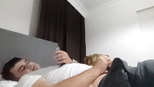 kocasosisli online show from December 2, 10:35 pm