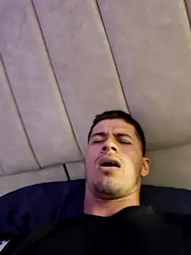 Snapshot of piterrr_hot chatting on October 20, 4:33 pm piterrr hot online show from October 20, 4:33 pm