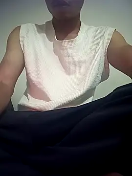 Snapshot of zebba12 chatting on October 19, 2:49 am zebba12 online show from October 19, 2:49 am