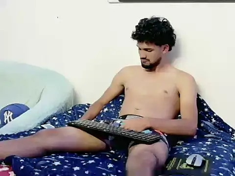 cristian-gp online show from February 14, 3:23 am