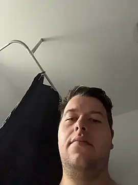 Lars2306 online show from October 25, 12:40 pm