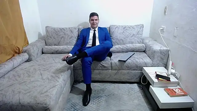 Victor Maitland online show from January 11, 4:27 am