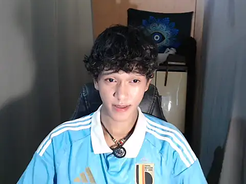 kenbigcockxx online show from October 3, 3:22 am