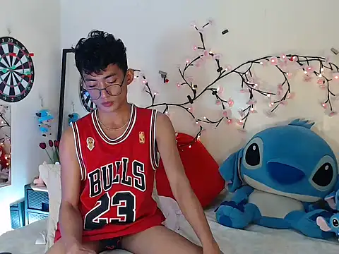 good boy in bed online show from January 13, 8:13 pm