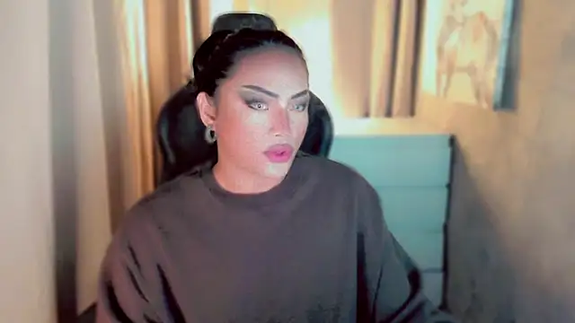 kaicromwell  online show from September 13, 6:25 am