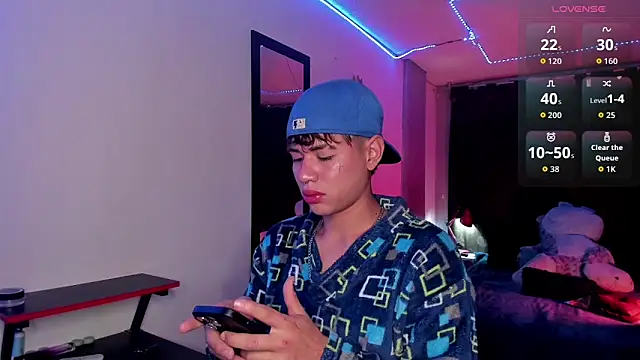 Jostin18 online show from September 9, 1:21 pm