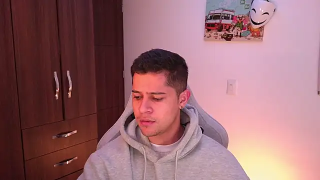 domsantiago  online show from October 26, 2:13 am