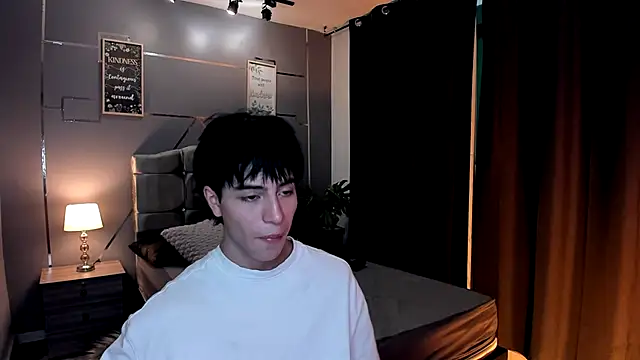 Christopher 77 online show from September 20, 4:18 pm