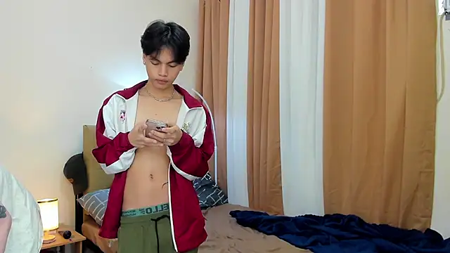 hotfreshdior online show from September 19, 9:03 pm