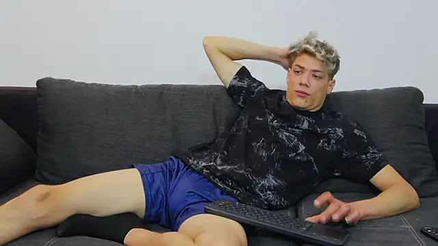 OttisBrawn online show from October 27, 10:12 pm