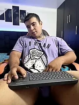 thiago  cp01 online show from October 12, 6:40 am