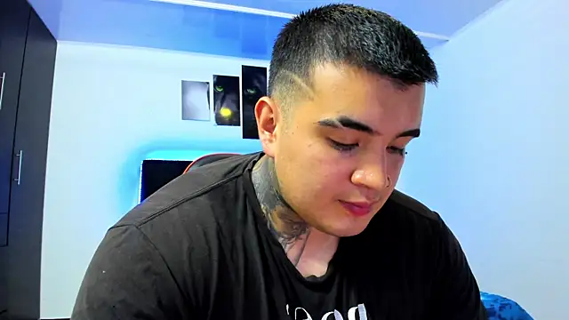 thiago  cp01 online show from September 17, 3:51 am