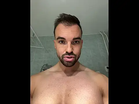 trylee online show from November 4, 1:56 pm