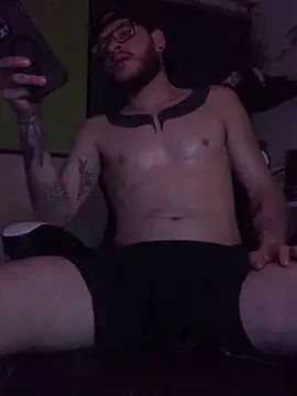 Snapshot of francoolatino chatting on October 1, 5:22 am francoolatino online show from October 1, 5:22 am