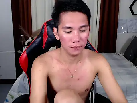 drinkmycumx online show from March 5, 4:25 pm