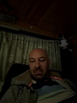 Snapshot of annubis69 chatting on October 7, 2:43 pm annubis69 online show from October 7, 2:43 pm