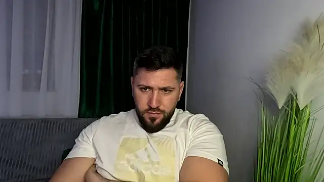 Gold Alpha Boy online show from March 30, 7:15 pm