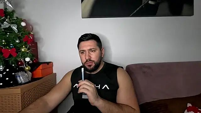 Gold Alpha Boy online show from December 22, 5:10 pm