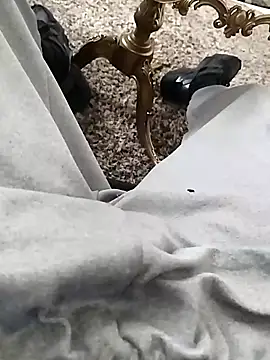 idhem   31 online show from February 20, 2:08 pm