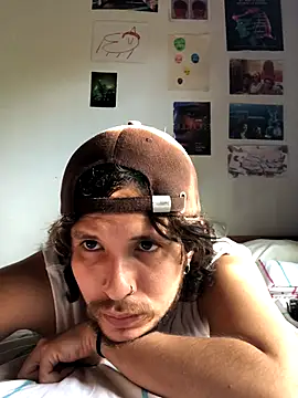 Snapshot of Luxx_14 chatting on October 26, 9:28 pm Luxx 14 online show from October 26, 9:28 pm