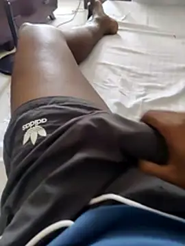 Bullboy8in online show from January 15, 9:46 am