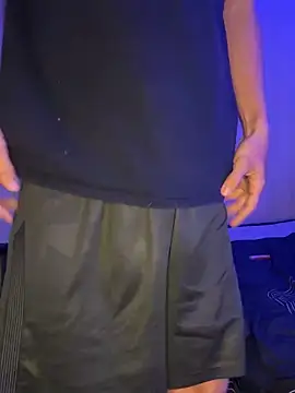 Snapshot of axel_davis_ chatting on September 18, 8:44 pm axel davis  online show from September 18, 8:44 pm