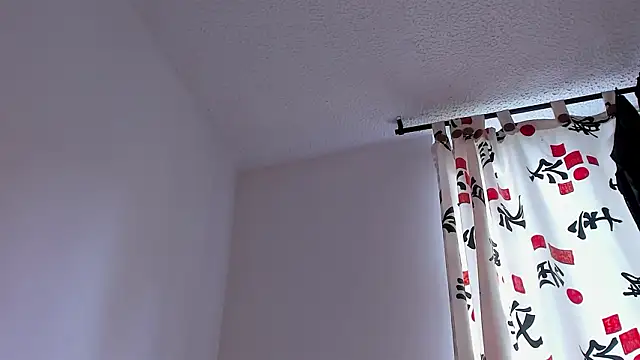 axel davis  online show from February 17, 3:00 pm