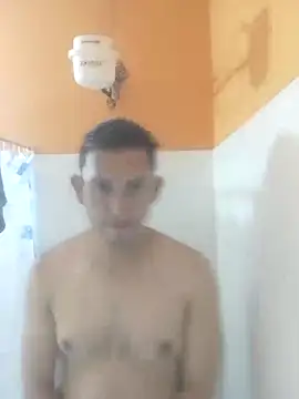 Snapshot of Franswat95 chatting on September 19, 11:15 pm Franswat95 online show from September 19, 11:15 pm