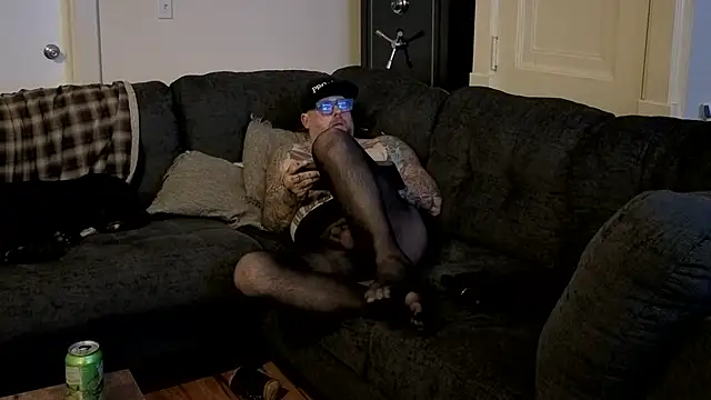 pantyhoselover54 online show from October 31, 2:46 am