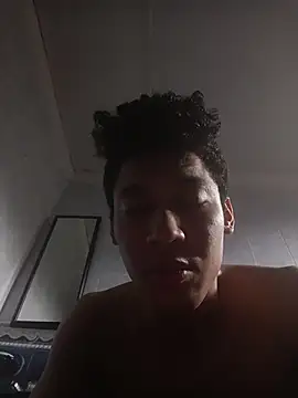 RuiMaddoox online show from April 5, 1:40 pm