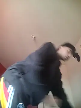 Snapshot of Rolito69 chatting on September 8, 6:07 pm Rolito69 online show from September 8, 6:07 pm