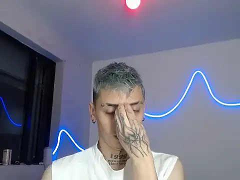 xalejo max online show from February 8, 12:10 pm