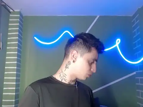 xalejo max online show from December 15, 9:12 pm