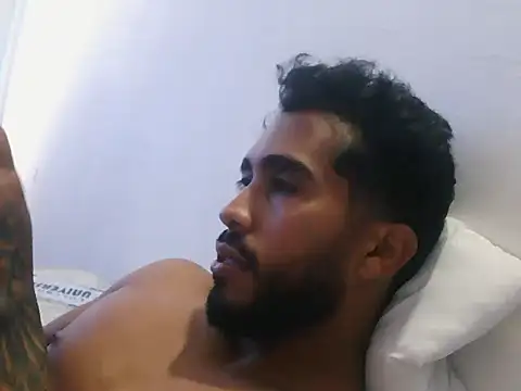 TU-MORENOO online show from October 10, 4:34 pm