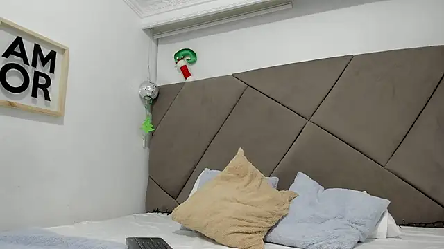 andrew colleman online show from November 26, 8:17 am