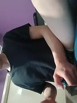 Thoma9034 online show from November 11, 2:27 am