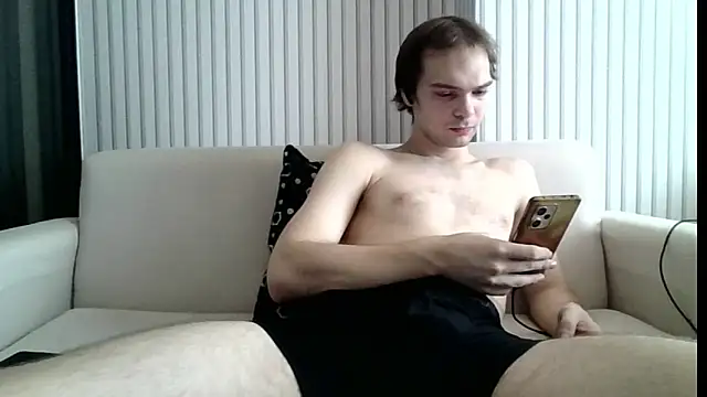 ScottBrand online show from October 18, 3:33 am