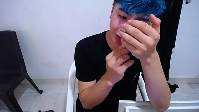 AlexanderCollman online show from October 17, 7:07 pm