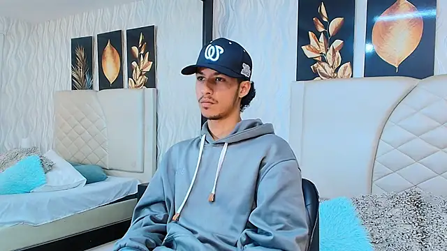 Marcus Jeron online show from October 5, 7:34 am