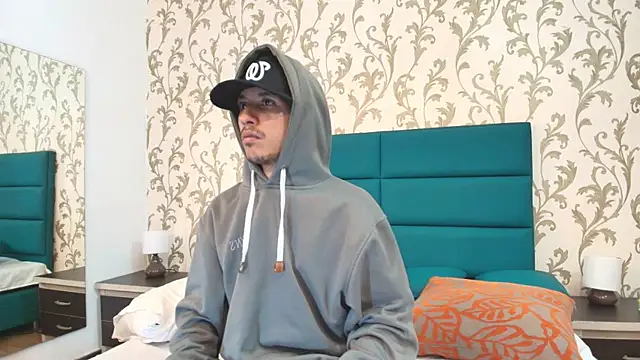 Marcus Jeron online show from September 30, 6:08 am