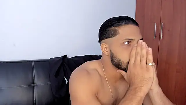 Pier Simons online show from November 1, 3:38 pm