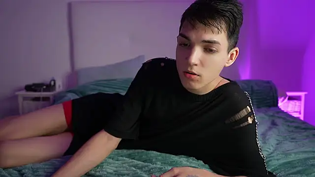 MattyandAiden online show from February 8, 8:02 pm