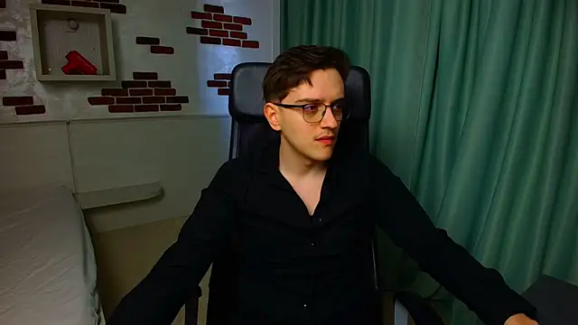 FelixStarkk online show from April 21, 4:29 am