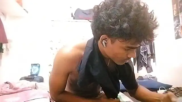 Rahulisagoodguy online show from November 5, 6:26 am