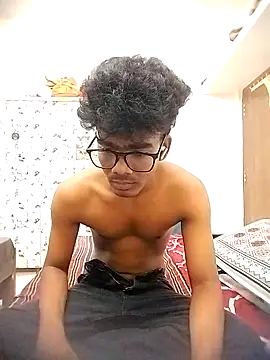 Rahulisagoodguy online show from October 4, 4:28 am