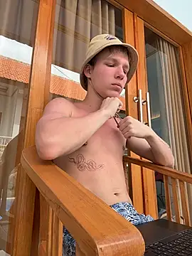 walter cute online show from February 8, 6:30 am